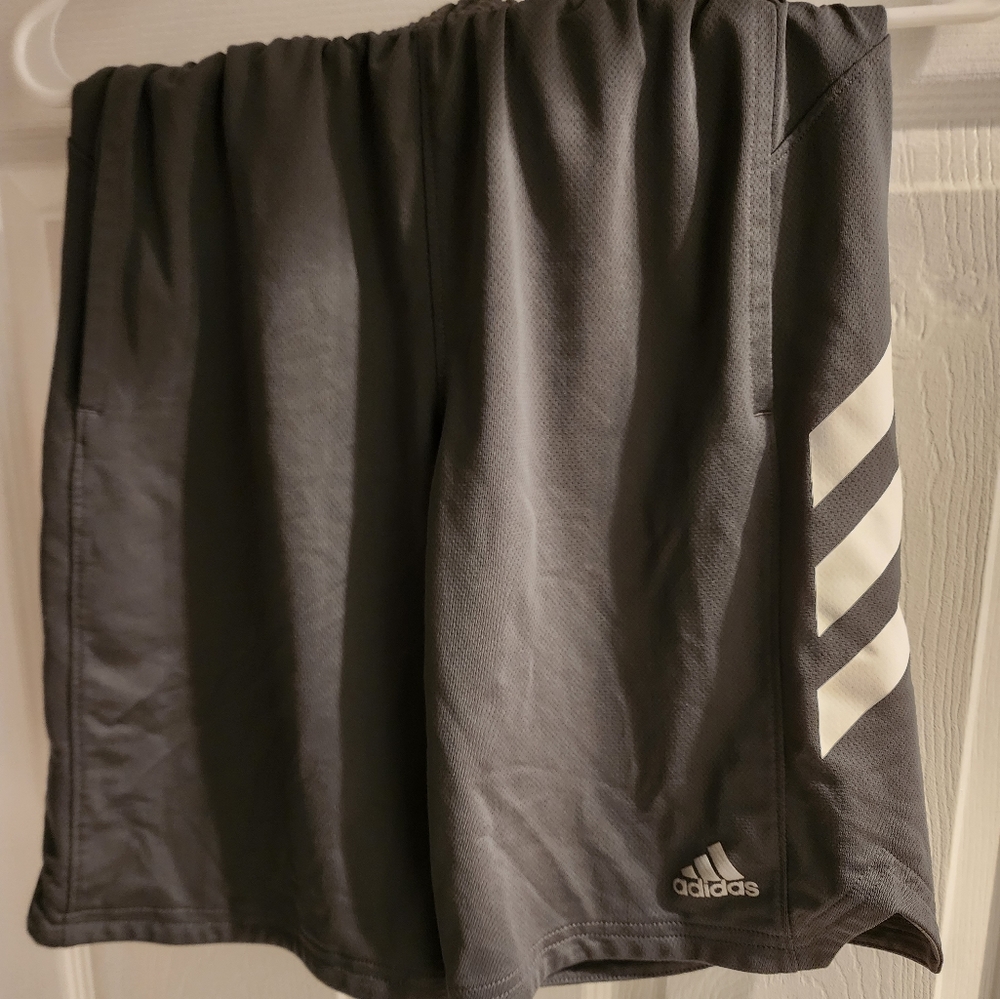 Youth adidas shorts size M